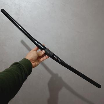 Syntace Vector 8 koolstofhanger beschikbaar voor biedingen
