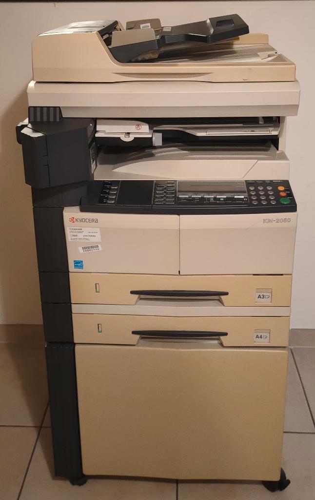 A3 zwartwit printer Kyocera KM 2050 + nieuwe toner, Computers en Software, Printers, Gebruikt, Printer, Laserprinter, Kopieren