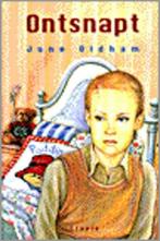 Ontsnapt / june Oldham, Ophalen of Verzenden, Zo goed als nieuw