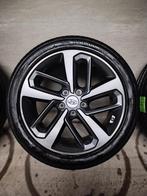 Origineel 18" Hyundai Diamond Cut Velgen Sensoren  Logo 245/, Auto-onderdelen, Banden en Velgen, Ophalen, 18 inch, Gebruikt, Banden en Velgen