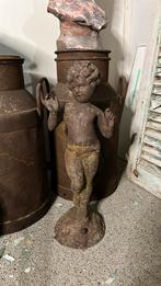 Gietijzeren putti beeld, circa 50 cm, Tuin en Terras, Ophalen of Verzenden, Gebruikt
