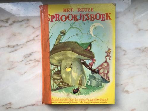 Het Reuze Sprookjesboek - 1959, Livres, Livres pour enfants | Jeunesse | 10 à 12 ans, Comme neuf, Enlèvement