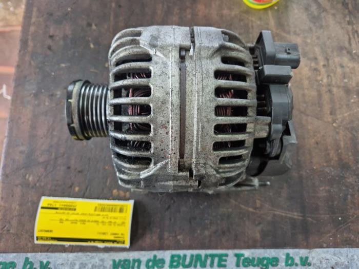Dynamo van een Volkswagen Caddy, Auto-onderdelen, Motor en Toebehoren, Volkswagen, Gebruikt, 3 maanden garantie, Ophalen of Verzenden