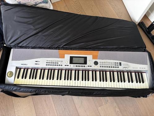 Digitale piano met alle benodigdheden, Muziek en Instrumenten, Piano's, Zo goed als nieuw, Piano, Overige kleuren, Digitaal, Ophalen