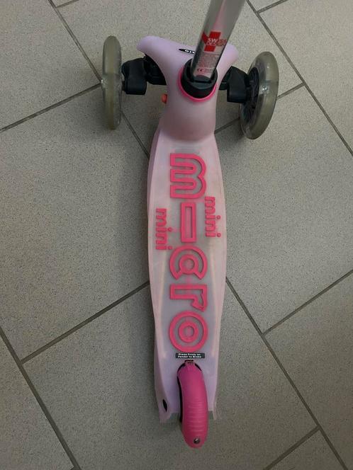 Micro Mini Step Roze LED, Fietsen en Brommers, Steps, Zo goed als nieuw, Gewone step, Ophalen