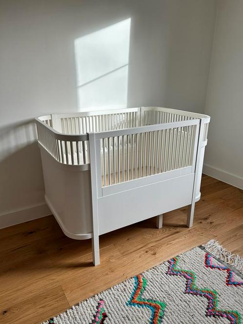 Kinder meegroeibed - Sebra baby en juniorbed - wit, Kinderen en Baby's, Babywiegjes en Ledikanten, Gebruikt, Wieg, Ophalen
