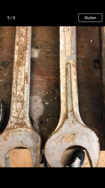 Steek sleutels grote maten beschikbaar voor biedingen