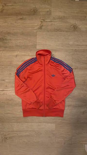Adidas vestje maat: 42 beschikbaar voor biedingen