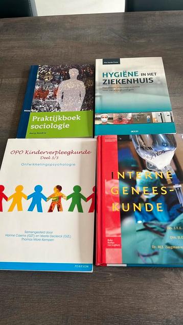 Boeken opleiding verpleegkunde beschikbaar voor biedingen