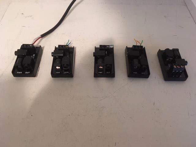 548. Xantech connectie blok II, TV, Hi-fi & Vidéo, Accessoires de télévision, Comme neuf, Enlèvement ou Envoi