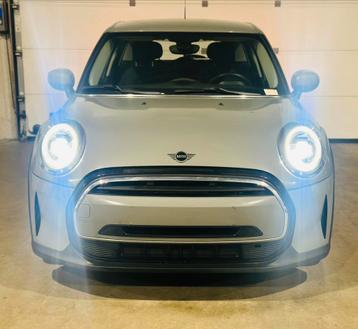 Mini facelift/2021/5deurs/carplay/sensoren/1eigenaar beschikbaar voor biedingen