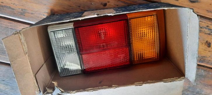 stock de pièces ,, NOS,, VW , Audi, Auto's, Oldtimers, Particulier, Adaptieve lichten, Elektrische buitenspiegels, Emergency brake assist