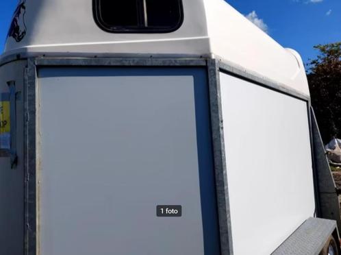 Polyester paardentrailer voor 2 paarden als nieuw !!!!!!, Dieren en Toebehoren, Paarden en Pony's | Trailers en Aanhangwagens