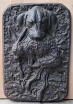 Oud Jachttafereel gietijzer hond haas konijn, Ophalen