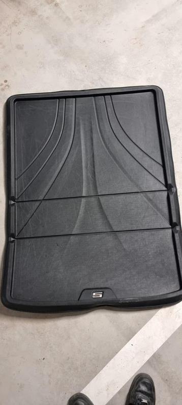 BMW G30 530e 545e kofferbakbeschermer  beschikbaar voor biedingen