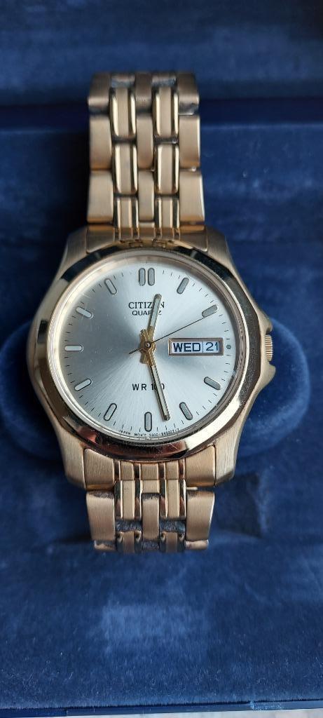Citizen Quartz WR 100 (goudkleurig) - ALS NIEUW!, Handtassen en Accessoires, Horloges | Heren, Zo goed als nieuw, Polshorloge