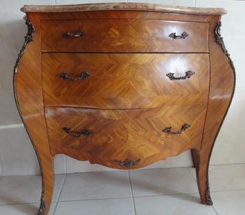 dressoir met marqueterie inlegwerkmeubel beschikbaar voor biedingen