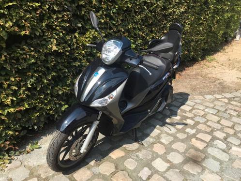 Piaggio Medley 125S - 2017 - geen jaarlijkse taks, Motoren, Motoren | Piaggio, Particulier, Scooter, 11 kW of minder, Ophalen