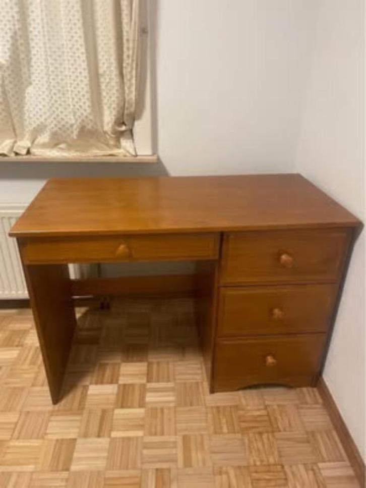 Furniture - Study table, Wardrobe for sale, Huis en Inrichting, Tafels | Statafels, Zo goed als nieuw, Ophalen