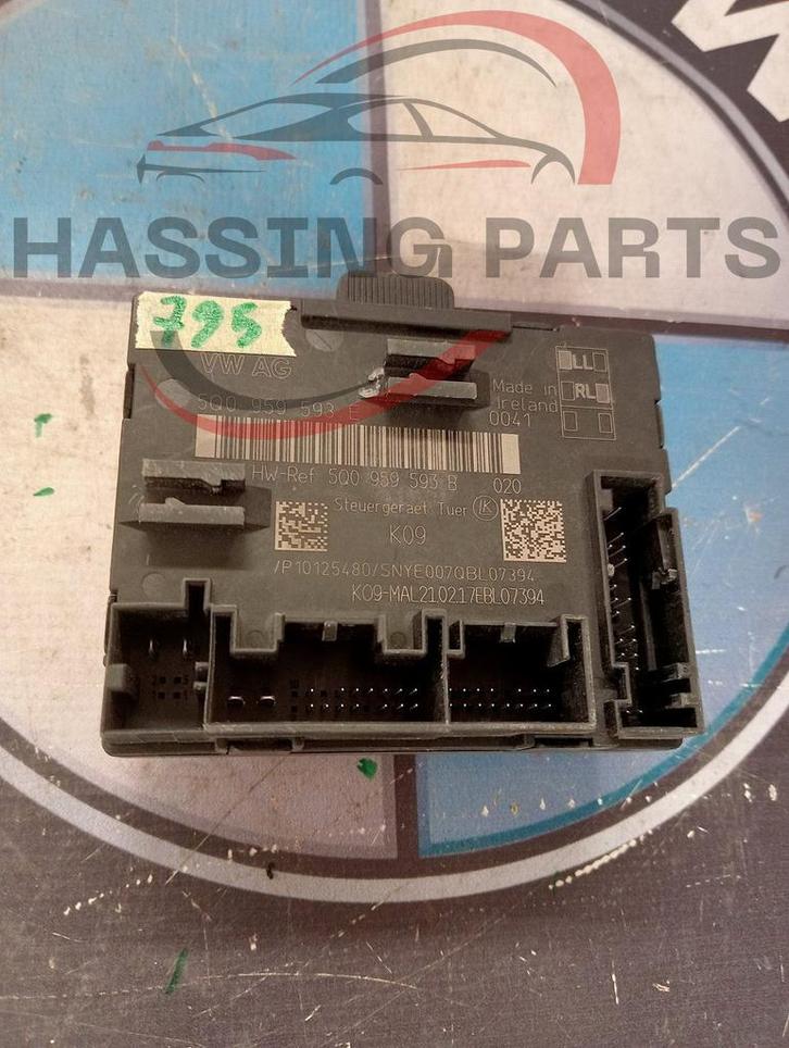 vw passat b8 2017 portier deur module links 5q0959593e, Auto-onderdelen, Elektronica en Kabels, Volkswagen, Gebruikt, Ophalen of Verzenden