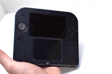 Nintendo 2DS Toestel voor onderdelen beschikbaar voor biedingen