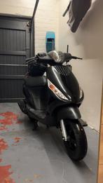 Zip 2t helemaal orgineel, Fietsen en Brommers, Scooters | Piaggio, Ophalen of Verzenden, Zo goed als nieuw, Zip