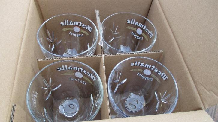 4 Westmalle bierglazen, Verzamelen, Glas en Drinkglazen, Nieuw, Bierglas, Ophalen