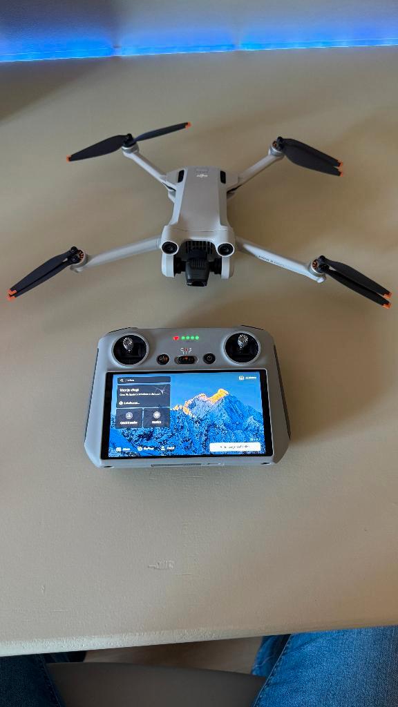 DJI Mini 3 Pro drone – Nieuwstaat – Slechts 1 jaar oud, Audio, Tv en Foto, Drones, Nieuw, Drone met camera, Ophalen of Verzenden