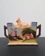 Antiek handbeschilderd haardvaasje met hond, Antiek en Kunst, Ophalen of Verzenden