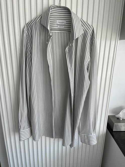 Nieuw lang herenhemd  43 - 44  stretch, Kleding | Heren, Overhemden, Nieuw, Beige, Ophalen of Verzenden