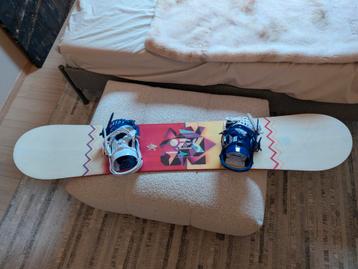 Dames Salomon board 151 + nieuwe Rossignol bindingen beschikbaar voor biedingen