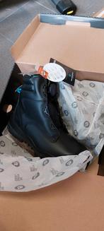 Veiligheidsbotten Bata boa Helix, Ophalen