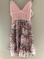 Roze jurk met bloemenprint van Shein, Ophalen, Zo goed als nieuw, Roze