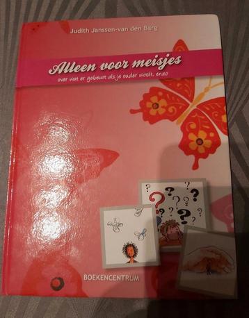 Allen voor meisjes! In super staat 
( enkel te prijsplakker  beschikbaar voor biedingen