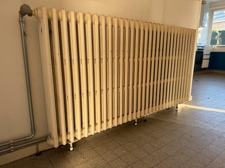Radiatoren, Doe-het-zelf en Bouw, Verwarming en Radiatoren, Gebruikt, Radiator, Ophalen