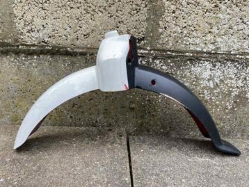 Garde boue Honda wallaroo à peindre beschikbaar voor biedingen