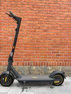Trottinette électrique Ninebot Max G30, Fietsen en Brommers, Ophalen, Zo goed als nieuw, Elektrische step (E-scooter), Segway Ninebot