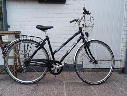 kleine damesfiets ,meisjesfiets maat 51, Fietsen en Brommers, Fietsen | Dames | Damesfietsen, Zo goed als nieuw, Giant, Versnellingen