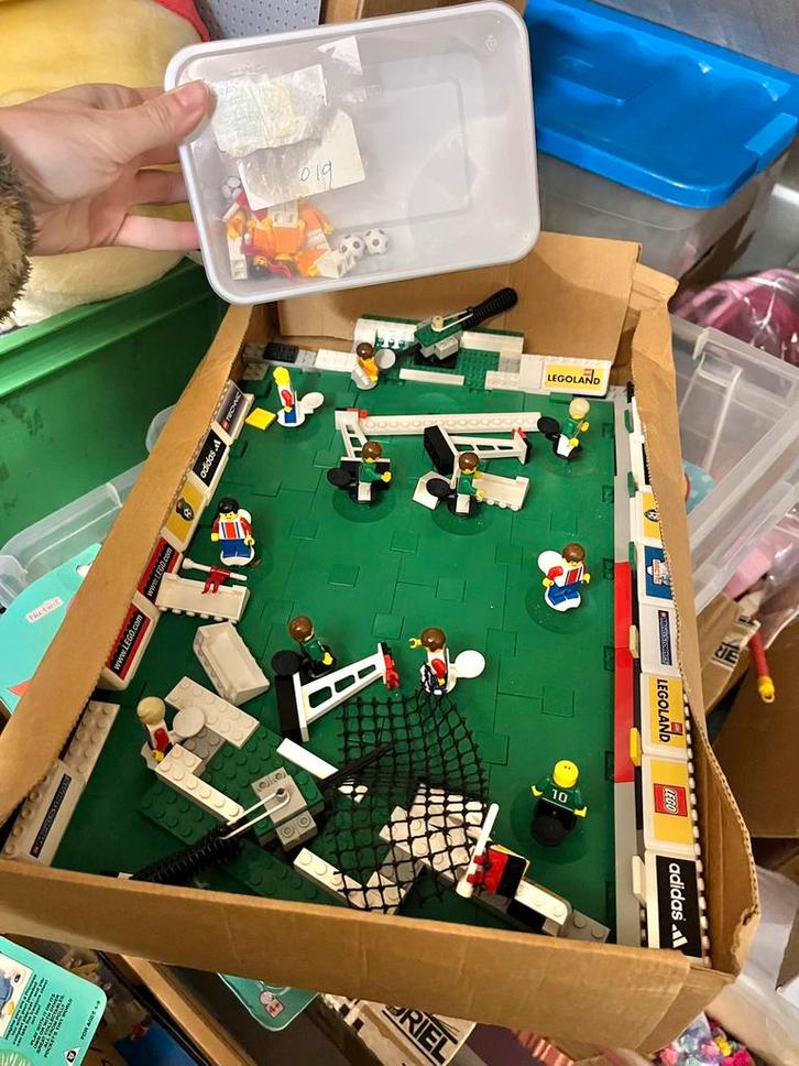 Vintage Lego voetbalveld 3409 met nederlandse spelers extra, Kinderen en Baby's, Speelgoed | Duplo en Lego, Gebruikt, Lego, Complete set