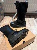 Bottes haute ugg, Vêtements | Femmes, Chaussures