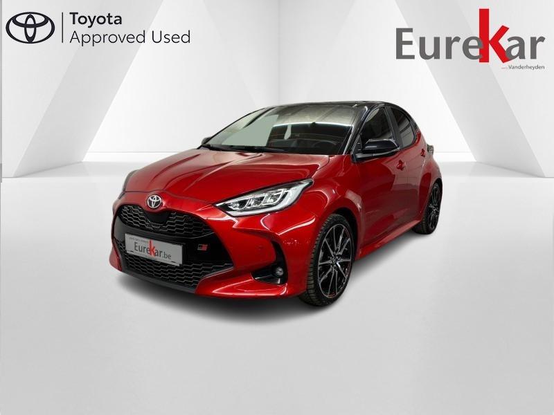 Toyota Yaris 1.5 Hybrid e-CVT GR Sport, Autos, Toyota, Rouge, Achat, Euro 6, Noir