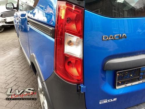 Feu arrière gauche d'un Dacia Dokker, Autos : Pièces & Accessoires, Éclairage, Dacia, Utilisé, 3 mois de garantie, Enlèvement ou Envoi