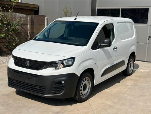 Peugeot partner / automaat / 52500km / btw, Auto's, Bestelwagens en Lichte vracht, Bedrijf, Te koop, Achteruitrijcamera, Adaptive Cruise Control