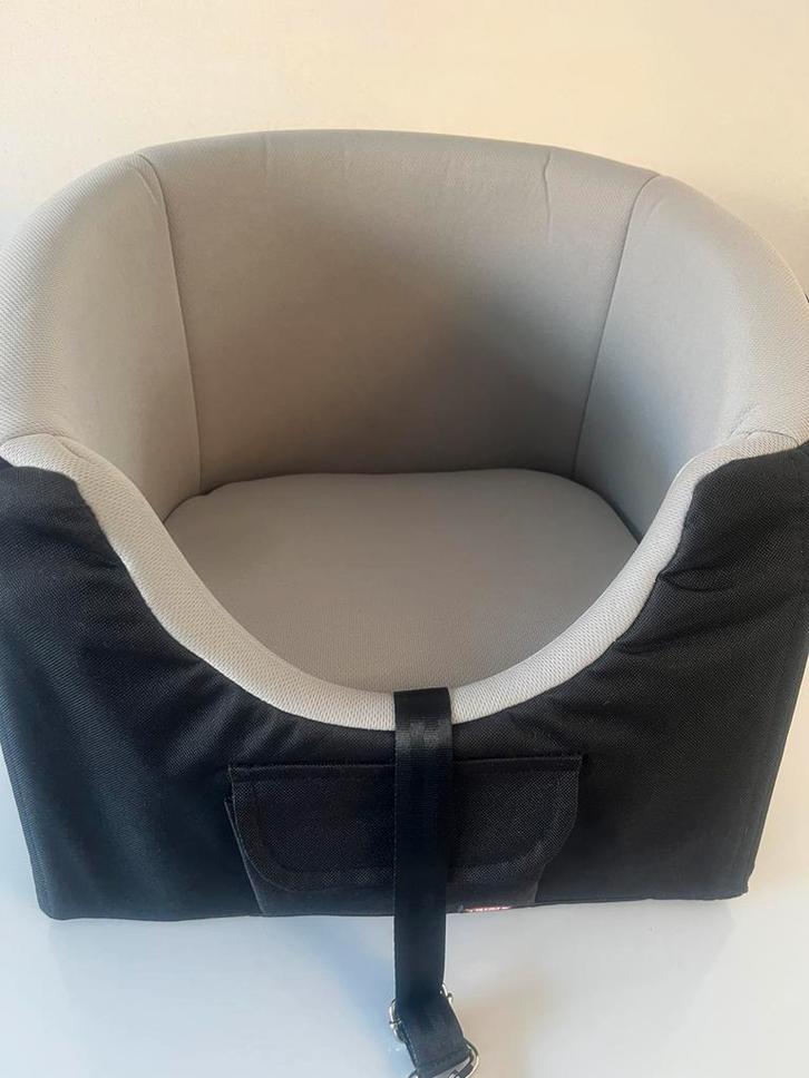 Trixie hondenmand auto, Dieren en Toebehoren, Transportboxen, Zo goed als nieuw, Ophalen