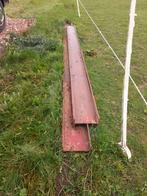 2 ijzeren poutrels, Ophalen