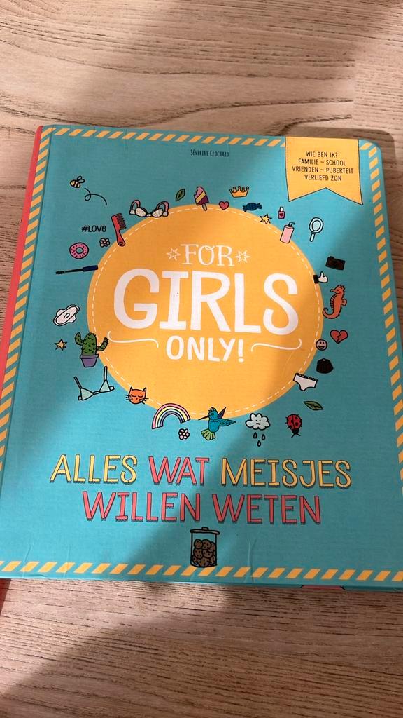Séverine Clochard - Alles wat meisjes willen weten, Boeken, Kinderboeken | Jeugd | onder 10 jaar, Zo goed als nieuw, Ophalen