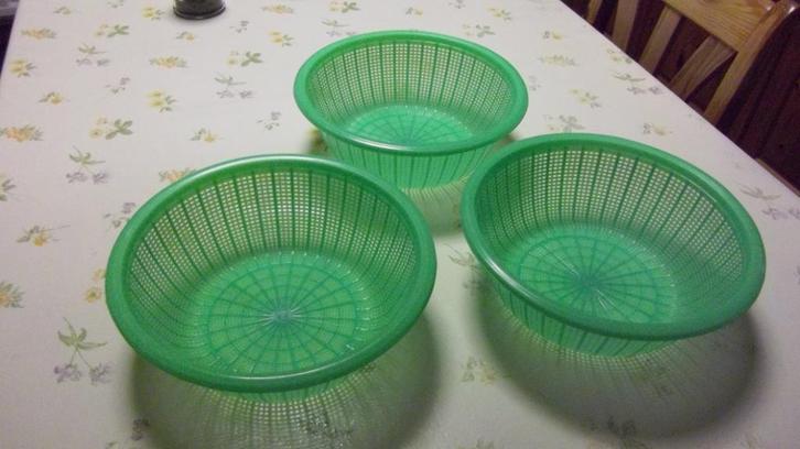 3 Nieuwe Vergieten, Huis en Inrichting, Keuken | Tupperware, Nieuw, Groen, Ophalen of Verzenden