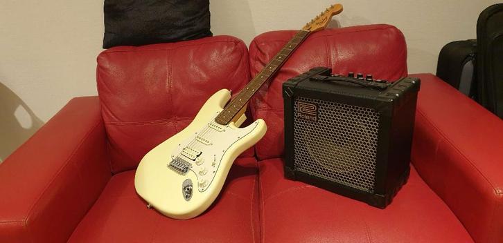 Guitare électrique + amplificateur, Musique & Instruments, Instruments à corde | Guitares | Électriques, Avec ampli, Enlèvement