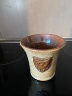 Sierbeker uit Spontin, Ophalen of Verzenden