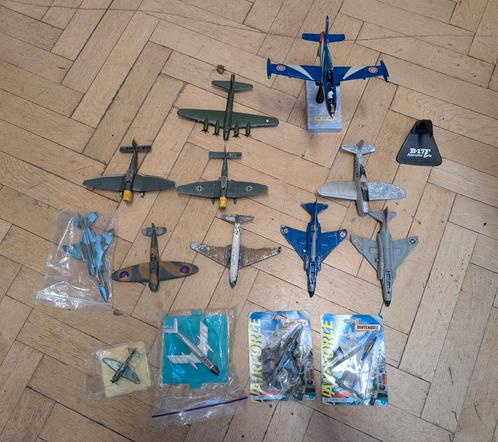 Set van 14 modelvliegtuigen, Hobby en Vrije tijd, Modelbouw | Vliegtuigen en Helikopters, Gebruikt, Vliegtuig, Ophalen of Verzenden